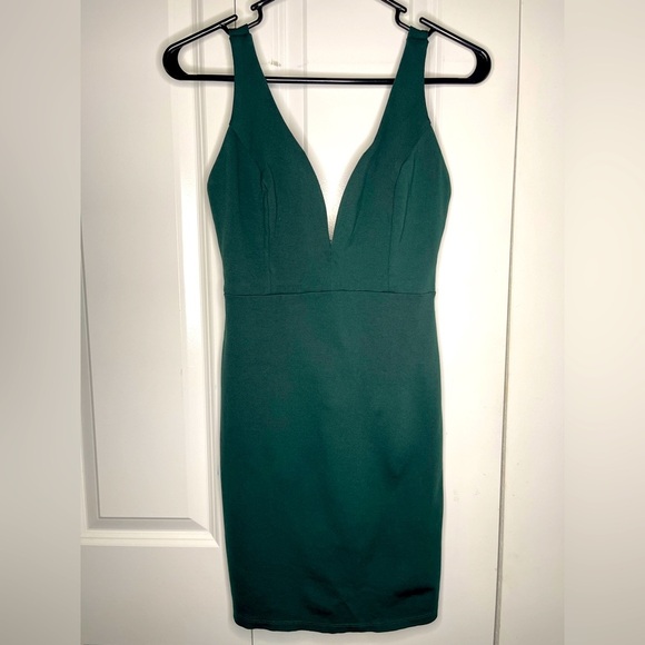 Lulus Emerald Green Size Medium Perfect Pick Bodycon Mini Dress Dance Wire - Picture 1 of 10